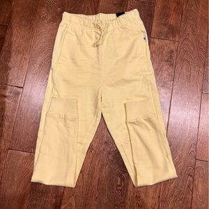 Adidas Women’s Yellow Sweatpants NWT 🏷️